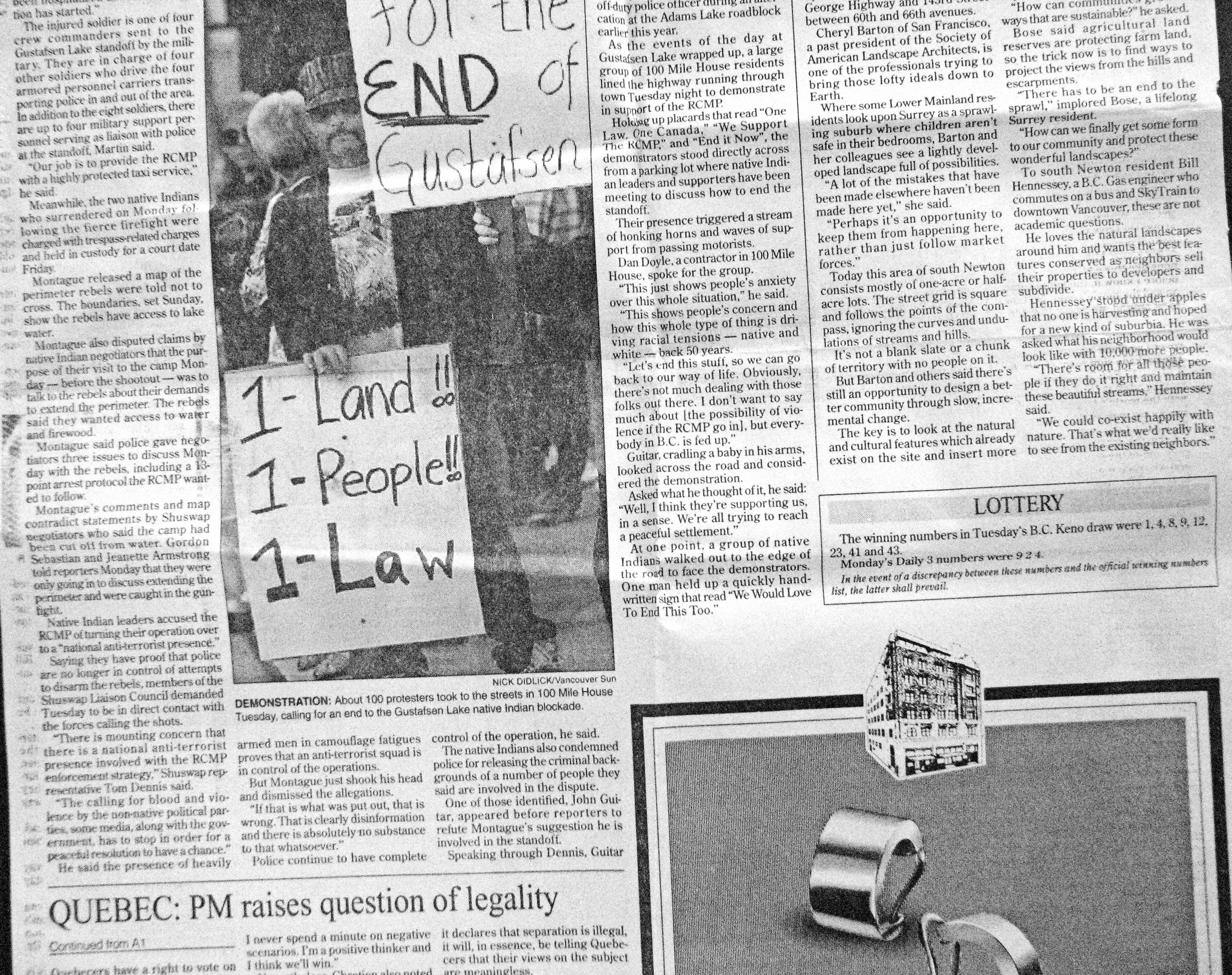 95 Sept 13 VanSun.PeteMcMartin 2 accused rebels give power salute 2